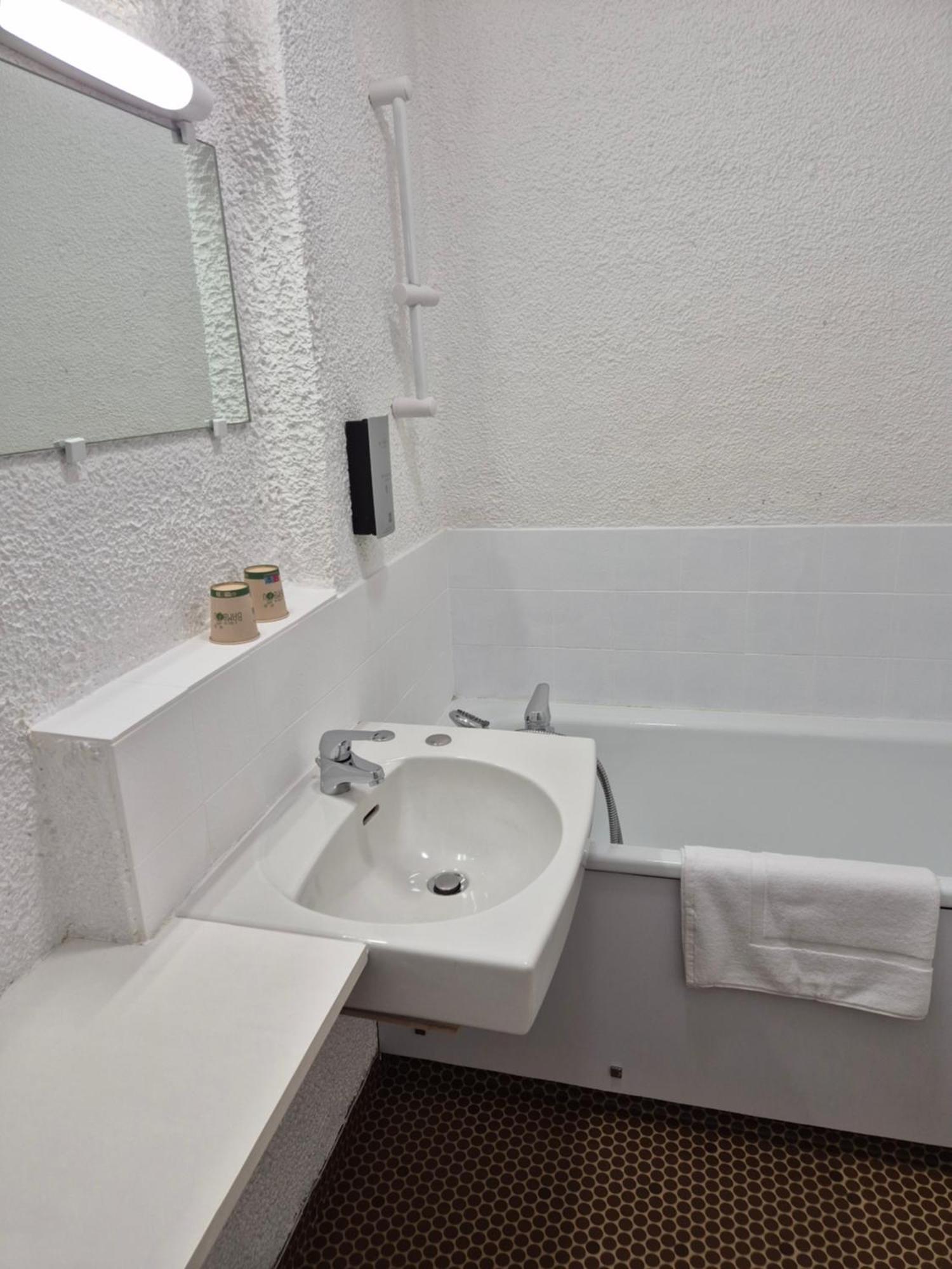Hotel Le Challans Ngoại thất bức ảnh