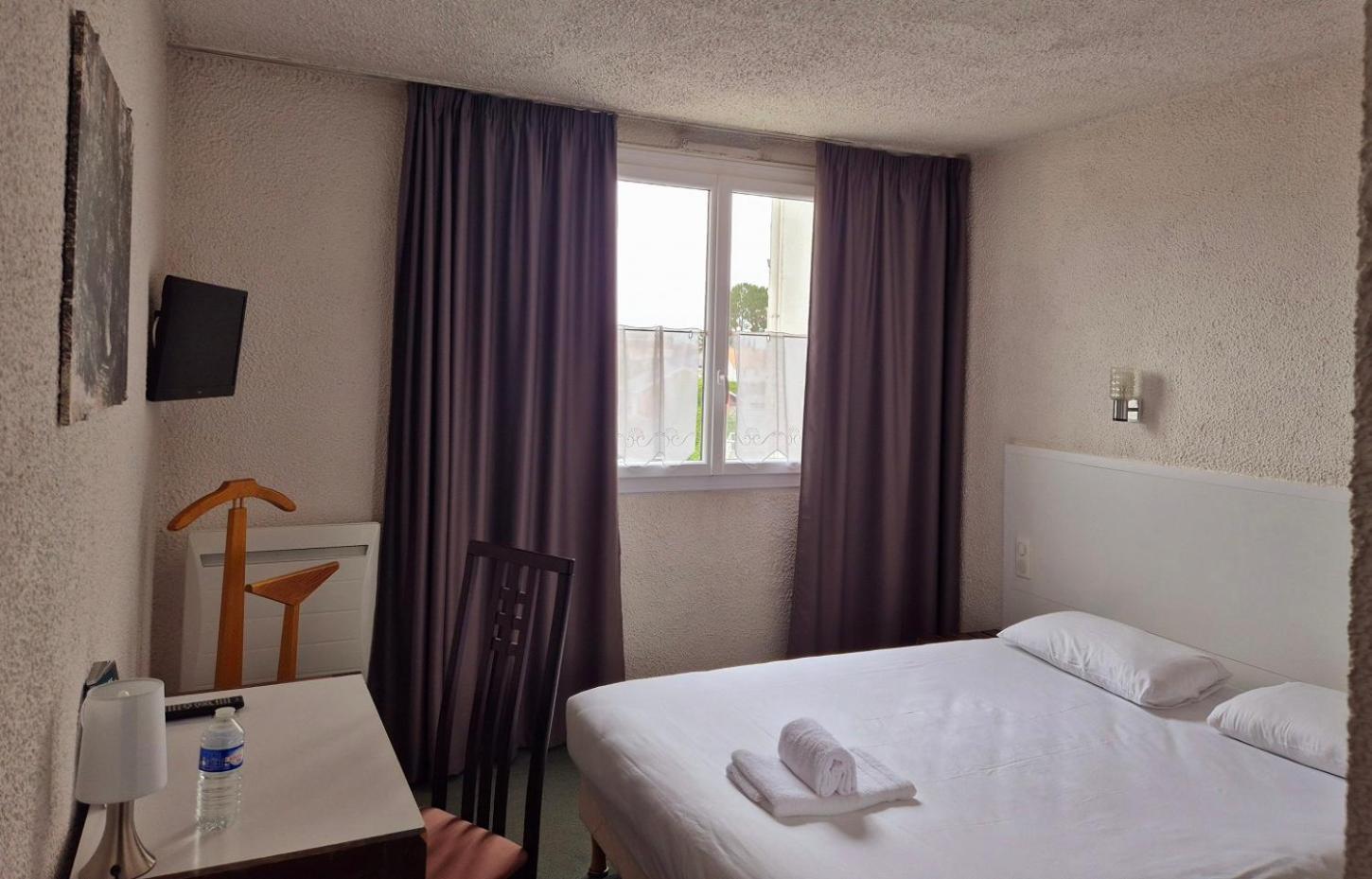Hotel Le Challans Ngoại thất bức ảnh
