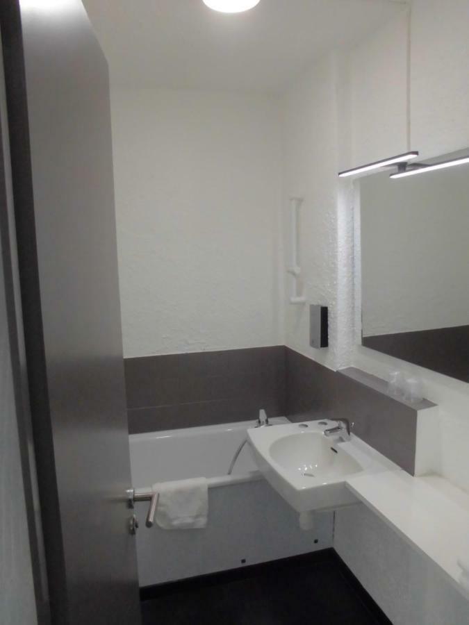 Hotel Le Challans Ngoại thất bức ảnh